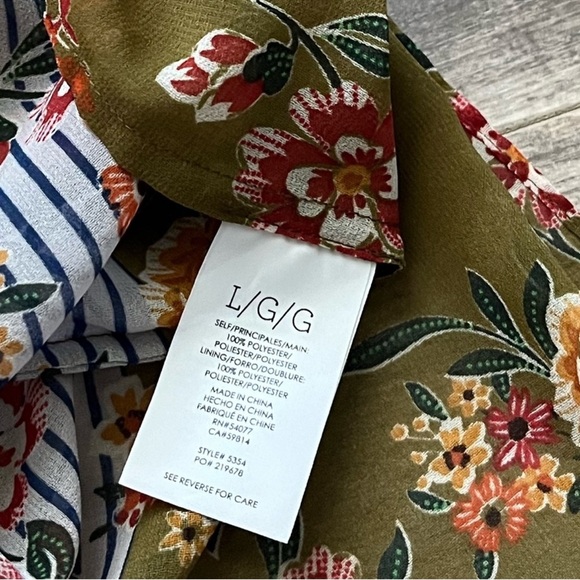 CAbi Penelope Tank Top - Floral and Stripe Mix. EUC size L. Retails $89 - Picture 12 of 12